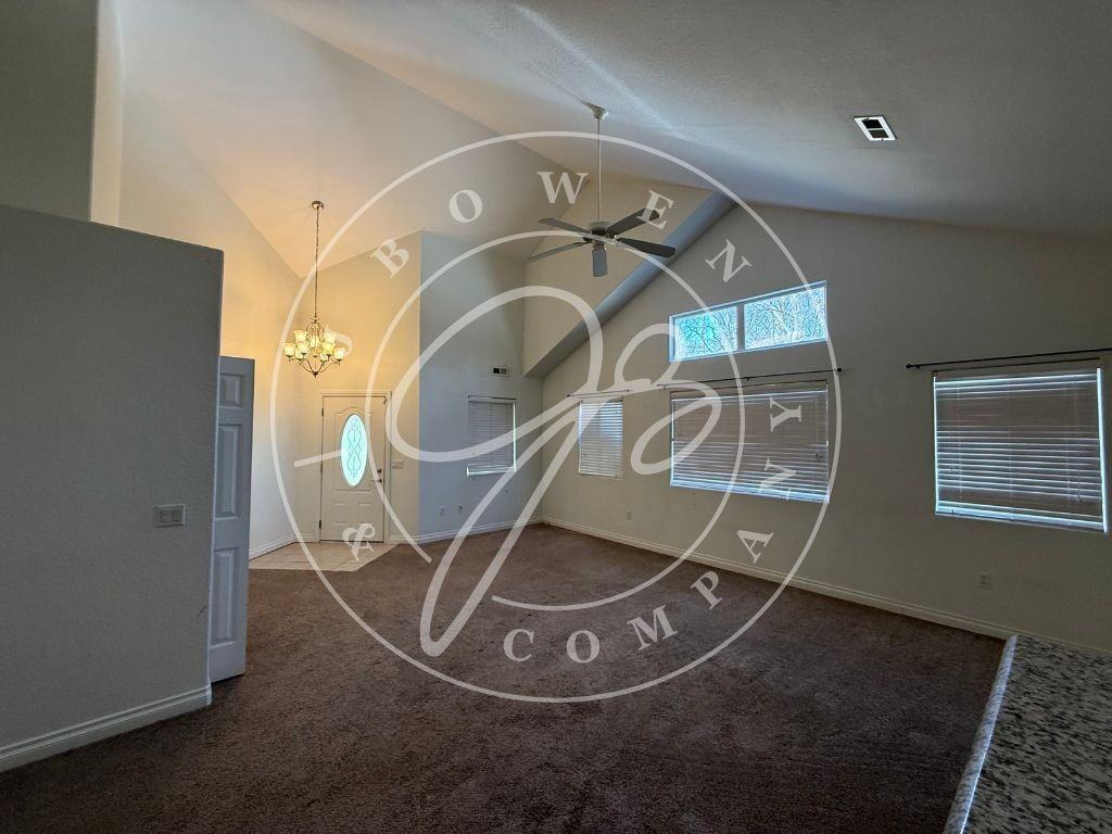 10852 Fox Cove Dr - Photo 6 of 13