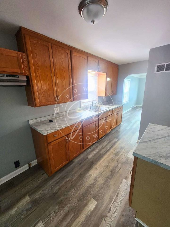 430 N Wheeling St - Photo 7 of 16