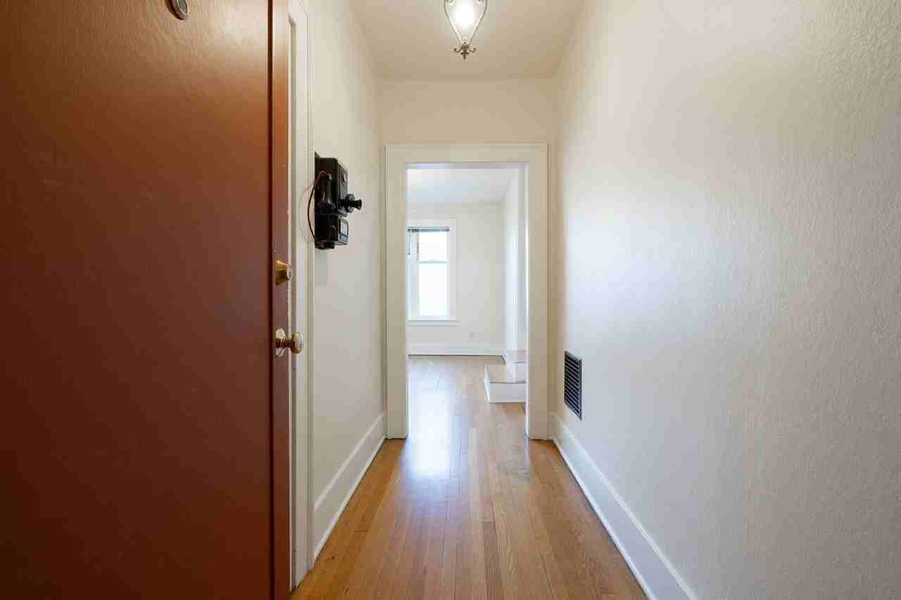 Porter - Photo 2 of 36