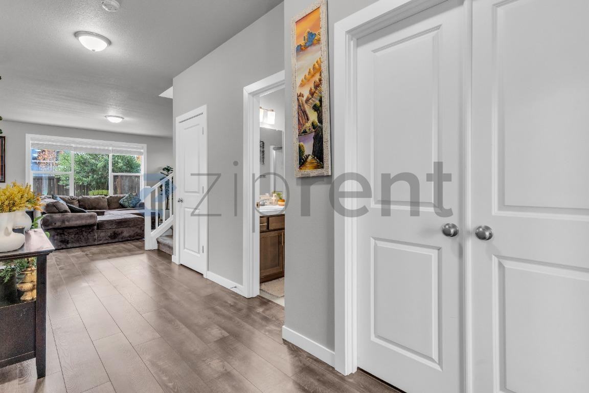 30540 Nw 306th Ave - Photo 7 of 17