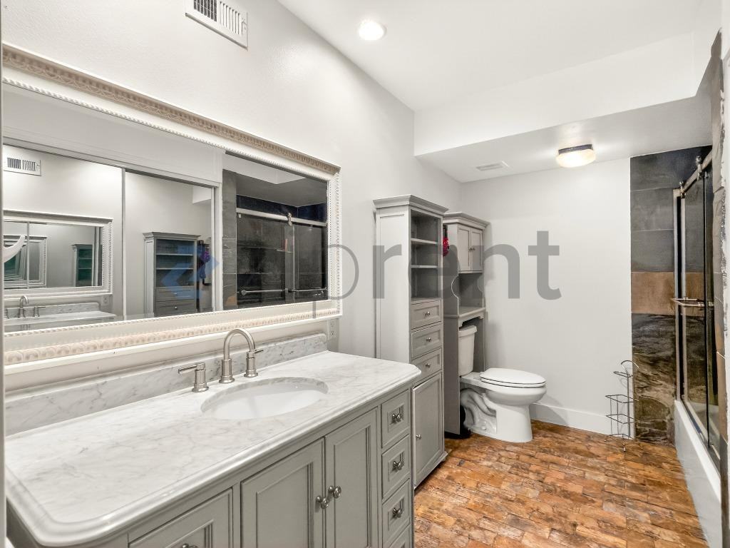 8162 Havasu Cir - Photo 3 of 28