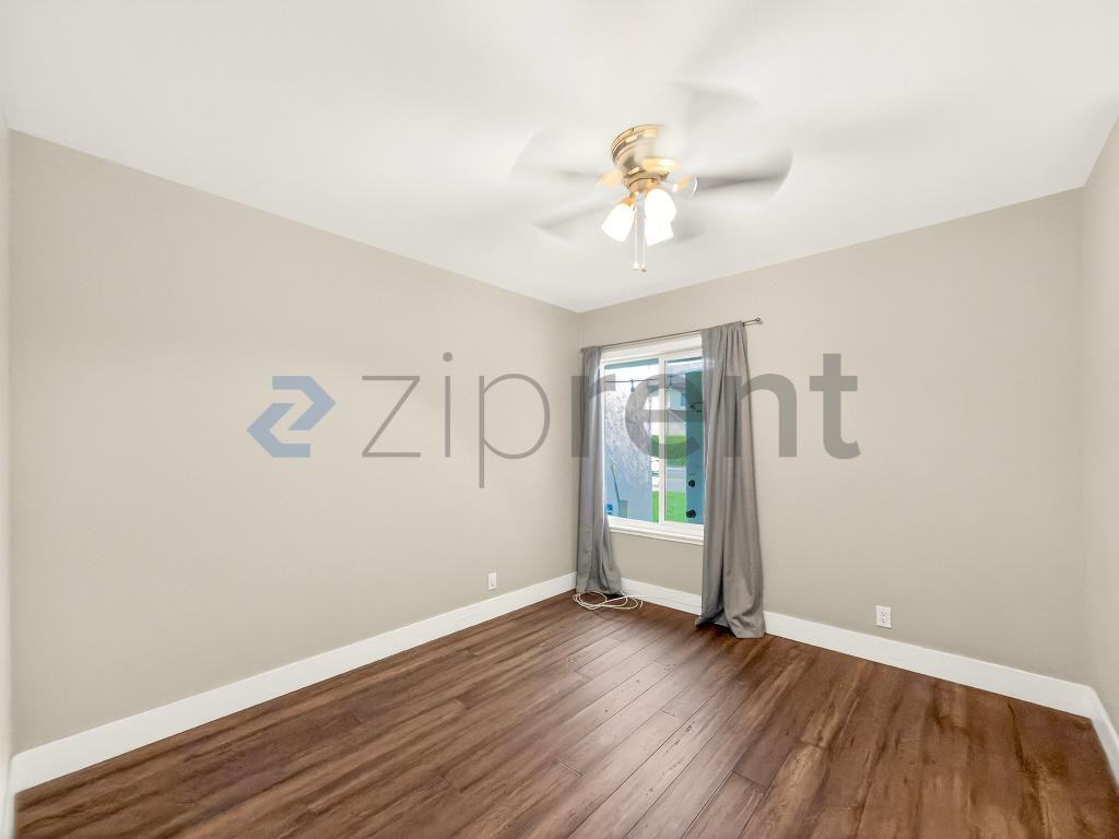 8162 Havasu Cir - Photo 6 of 28