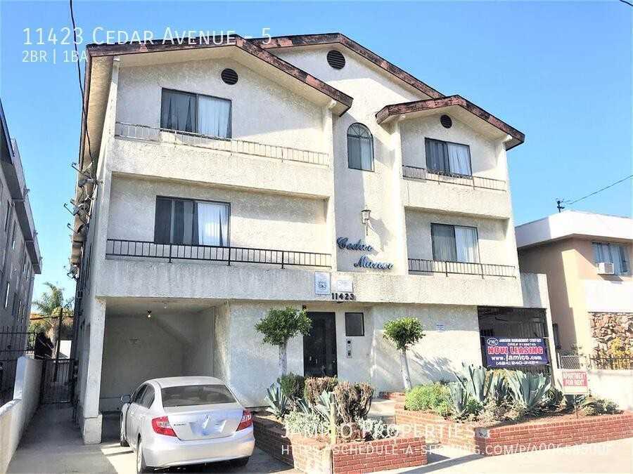 11423 Cedar Ave #5 - Photo 2 of 13