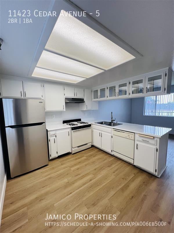 11423 Cedar Ave #5 - Photo 7 of 13