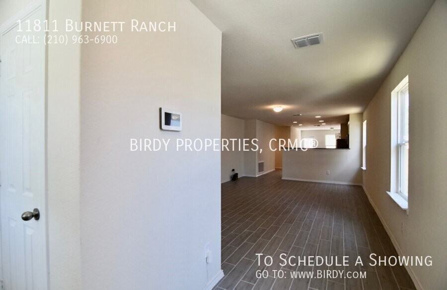 11811 Burnett Rnch - Photo 7 of 47