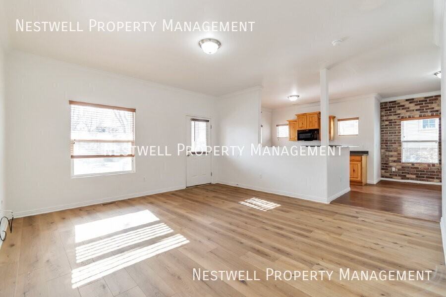 11652 S Harvest Crest Way - Photo 3 of 19