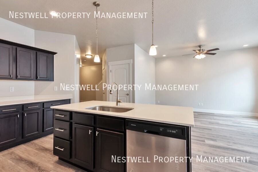 1562 N 3740 W - Photo 3 of 27