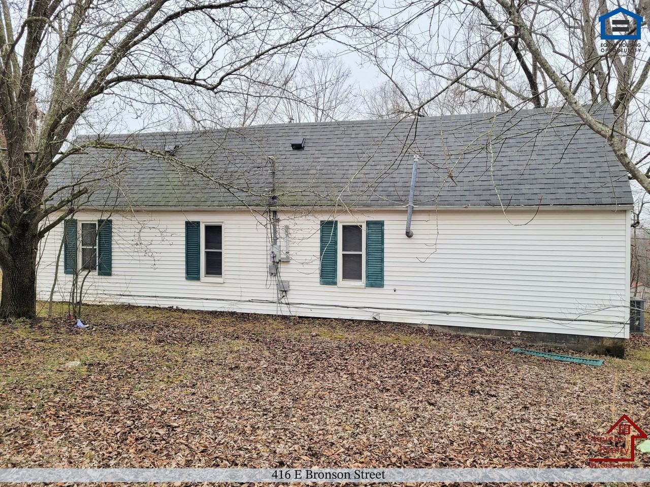 416 E Bronson St - Photo 2 of 15