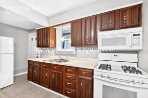 featured image of 1800 Lynn Ave #1