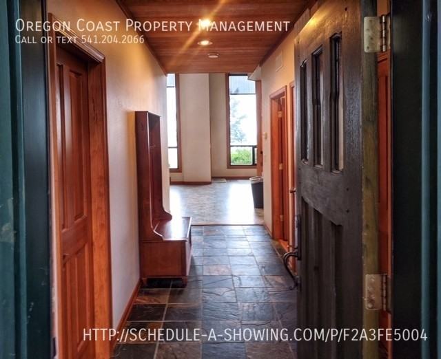 3360 Nw Oceanview Dr #C - Photo 5 of 24