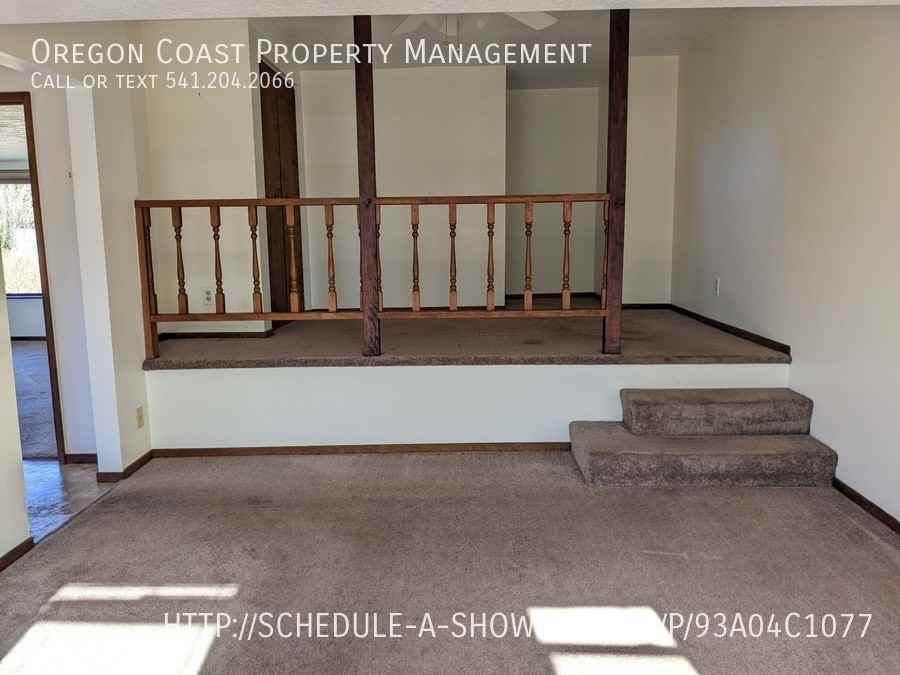 356 Se Alder St #3 - Photo 2 of 15