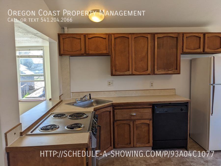 356 Se Alder St #3 - Photo 6 of 15