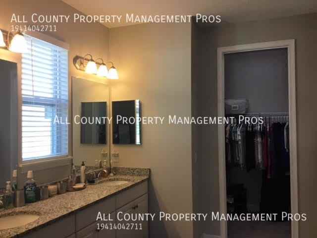 866 Molly Cir - Photo 3 of 11