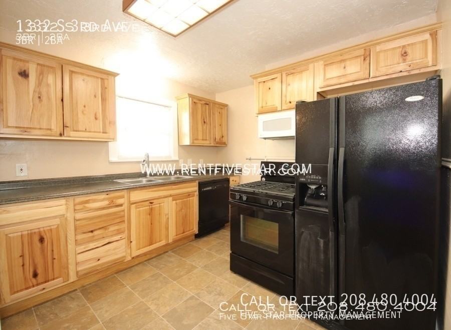 1332 S 3rd Ave - Photo 5 of 13