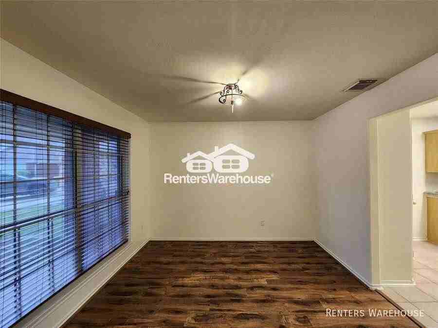 24422 Travis House Ln - Photo 5 of 24