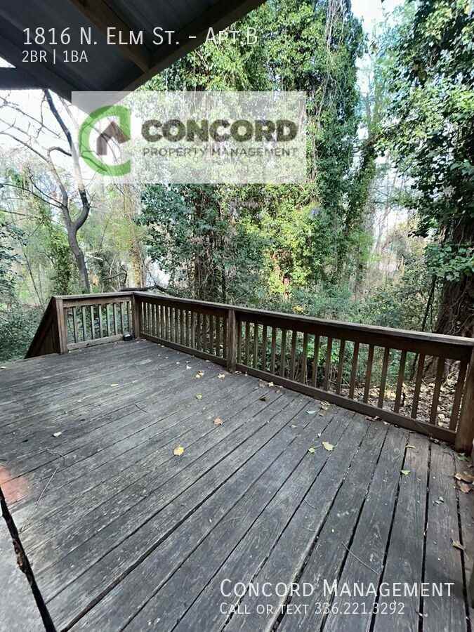 1816 N Elm St #B - Photo 5 of 16