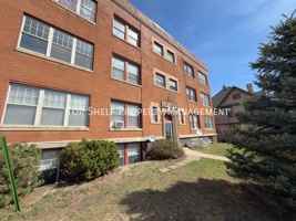 featured image of 2419 Cottage Grove Ave #8
