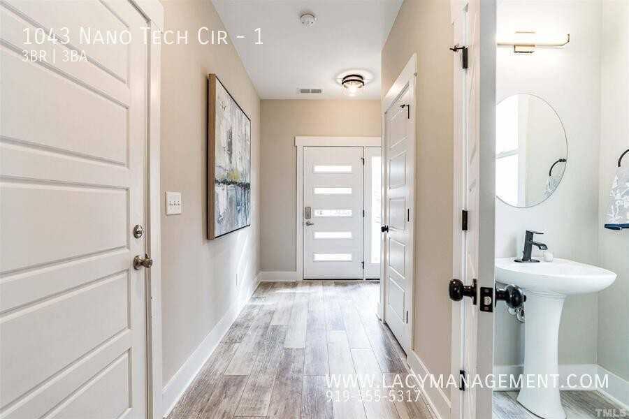 1043 Nano Tech Cir #1 - Photo 3 of 33