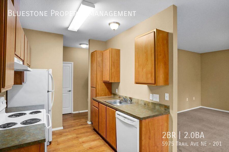 5975 Trail Ave Ne #201 - Photo 5 of 50
