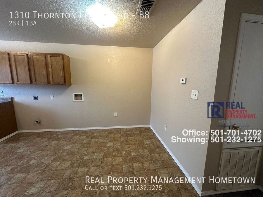 1310 Thornton Ferry Rd #B8 - Photo 4 of 10