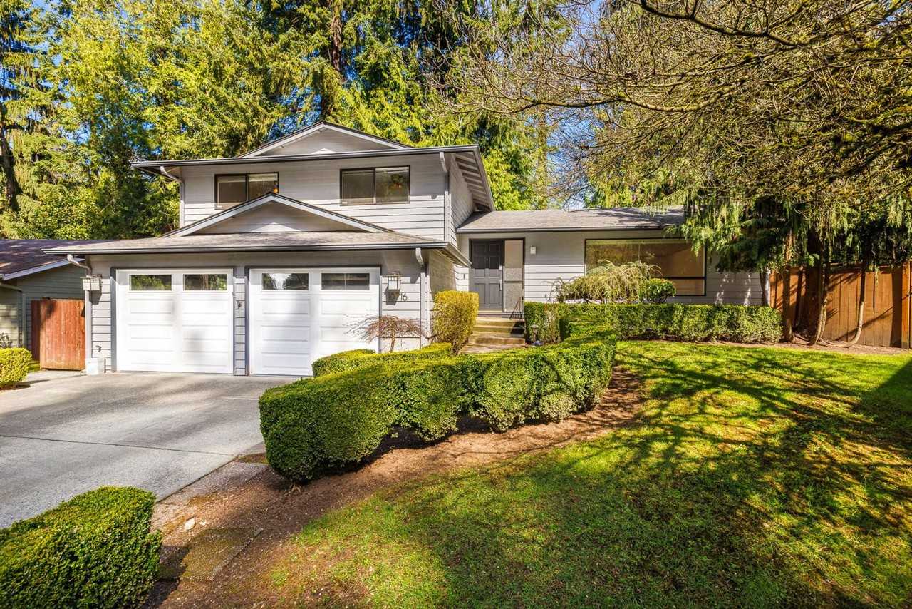 10716 Ne 144th Ct - Photo 2 of 28