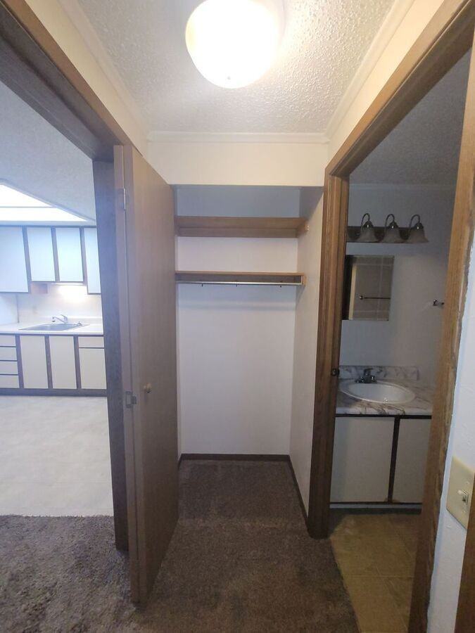 446 Cedargate Ct #446 - Photo 7 of 12