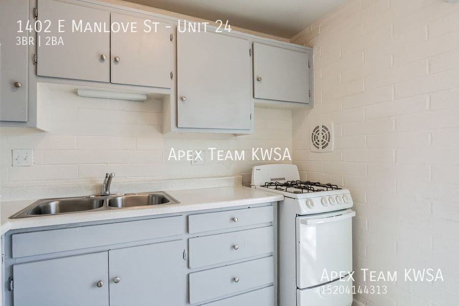1402 E Manlove St #24 - Photo 3 of 30