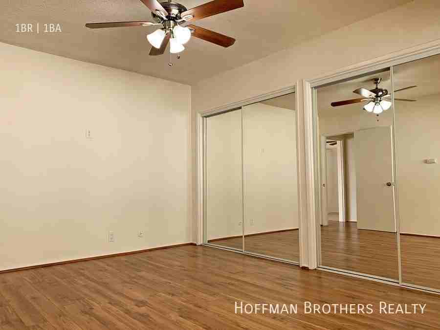 1521 E Windsor Rd #10 - Photo 7 of 13