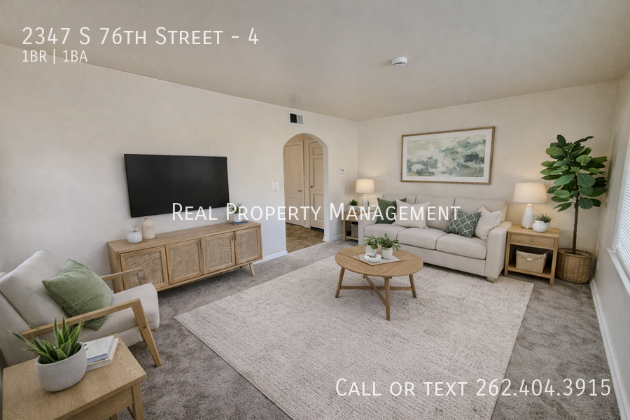 2347 S 76th St #4 - Photo 6 of 12