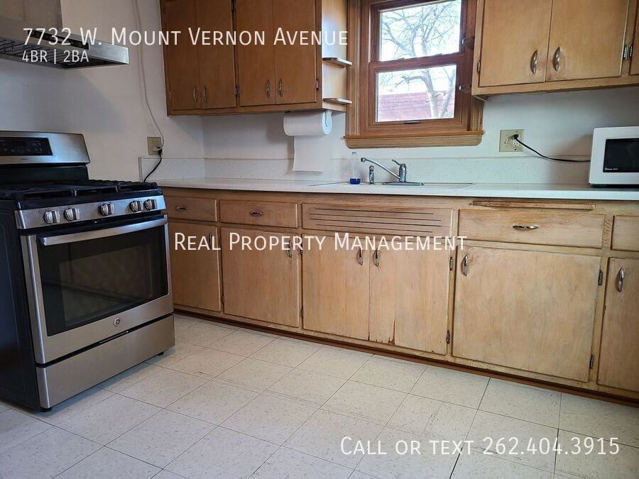 7732 W Mount Vernon Ave - Photo 2 of 27