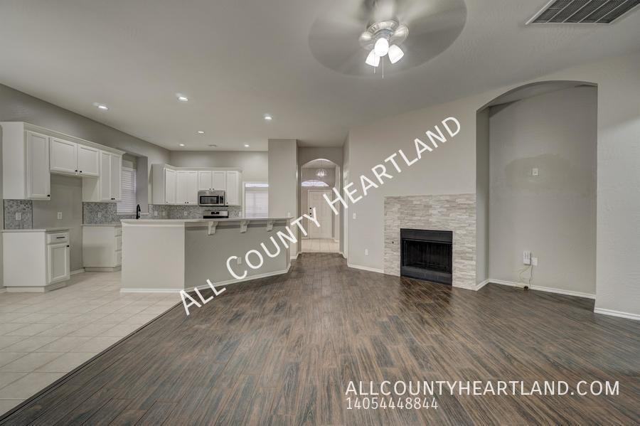 908 Black Jack Ln - Photo 6 of 16