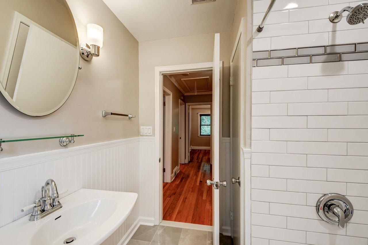 8451 Water Oak Rd - Photo 5 of 38