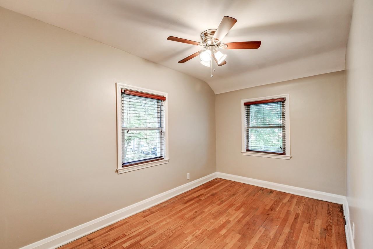8451 Water Oak Rd - Photo 2 of 38