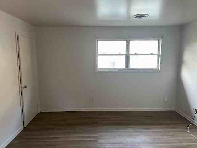 812 Pearson St #B - Photo 5 of 16