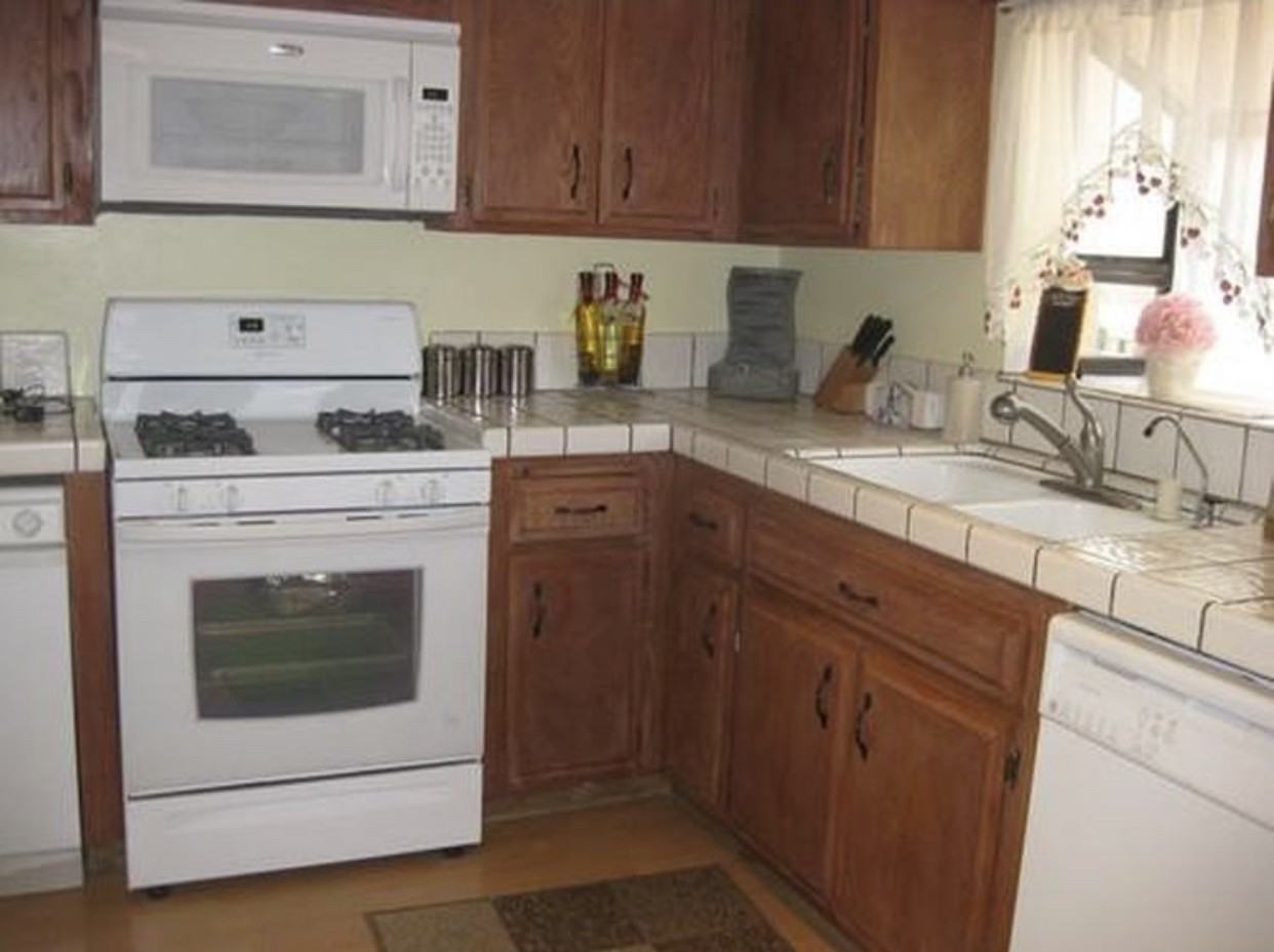 441 E San Jose Ave #301 - Photo 5 of 12