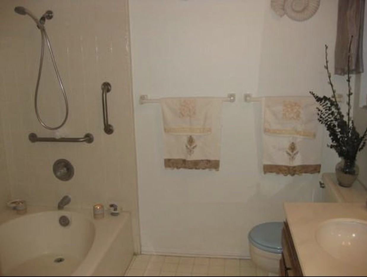 441 E San Jose Ave #301 - Photo 7 of 12