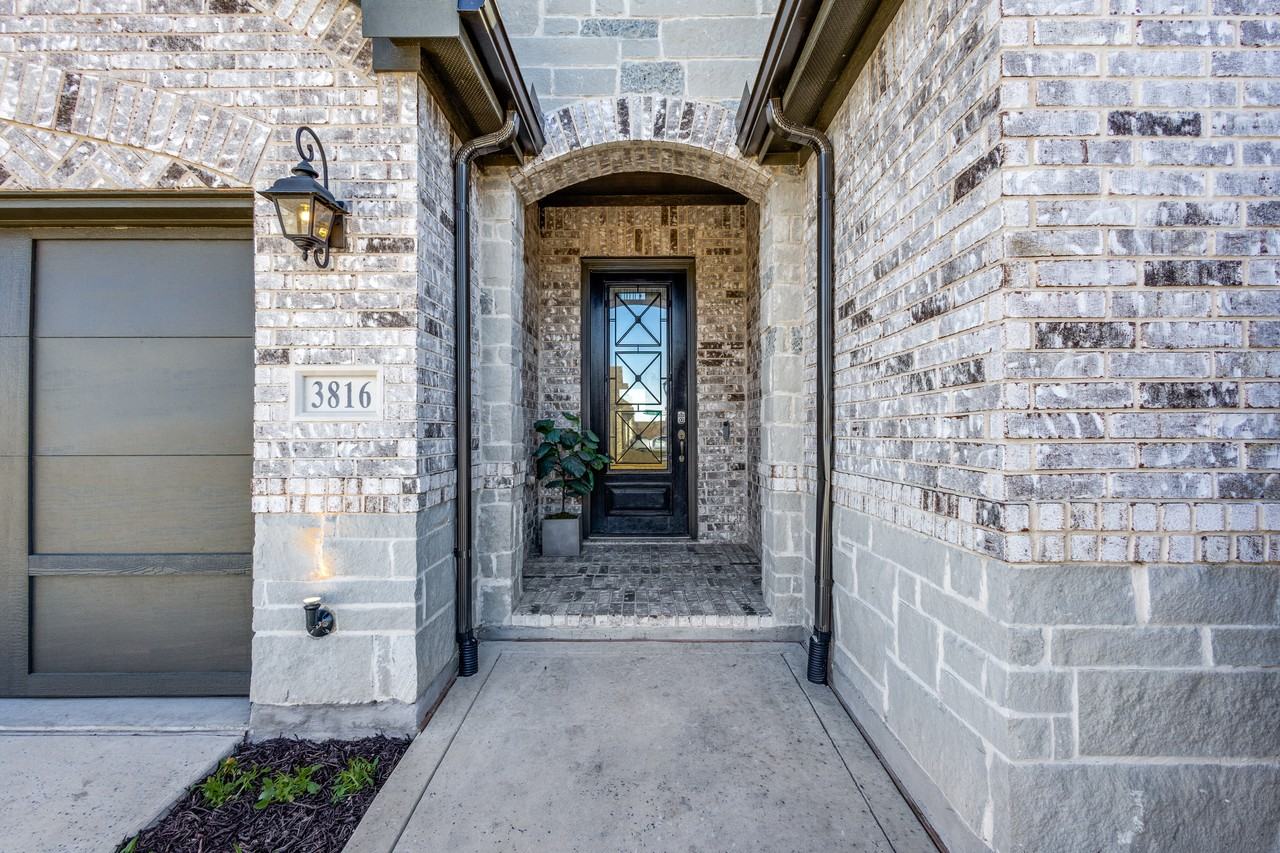 3816 Norwood Ave #NA - Photo 3 of 26