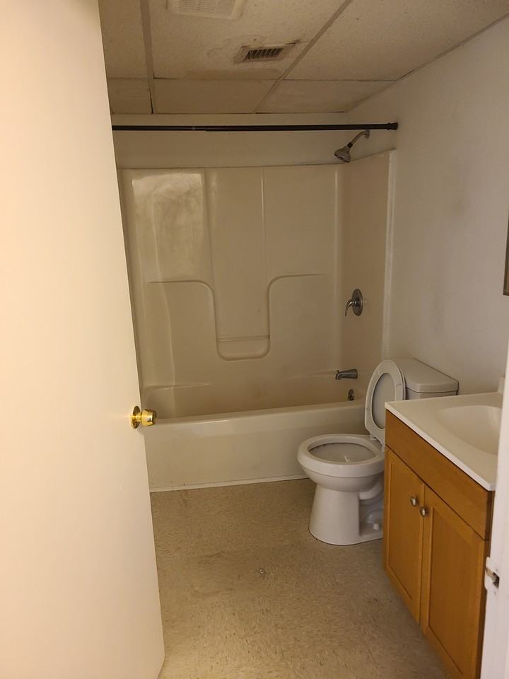 1419 N 2nd St #301 - Photo 2 of 8