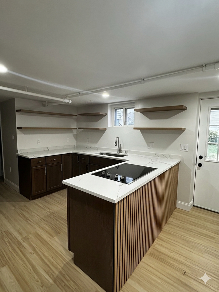 55 Kilburn St #2 - Photo 4 of 12