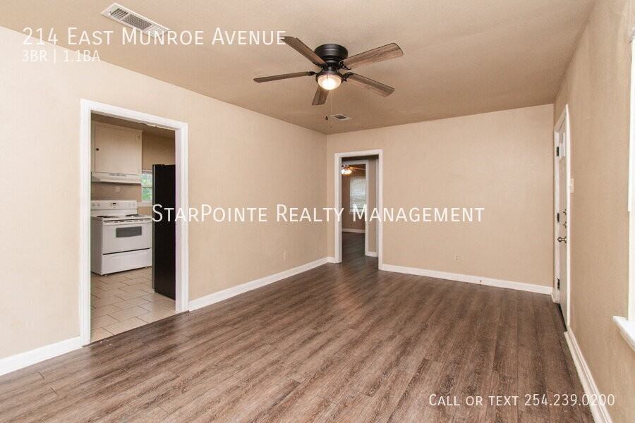 214 E Munroe Ave - Photo 3 of 19