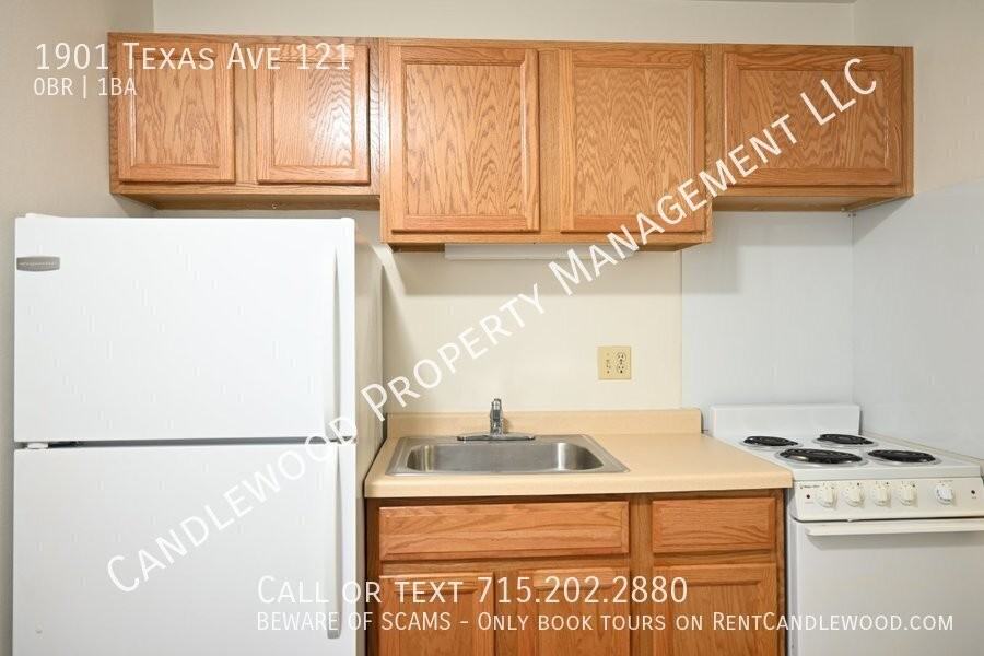 1901 Texas Ave - Photo 6 of 10
