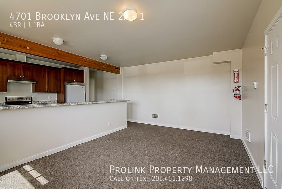 4701 Brooklyn Ave Ne #1 - Photo 5 of 15