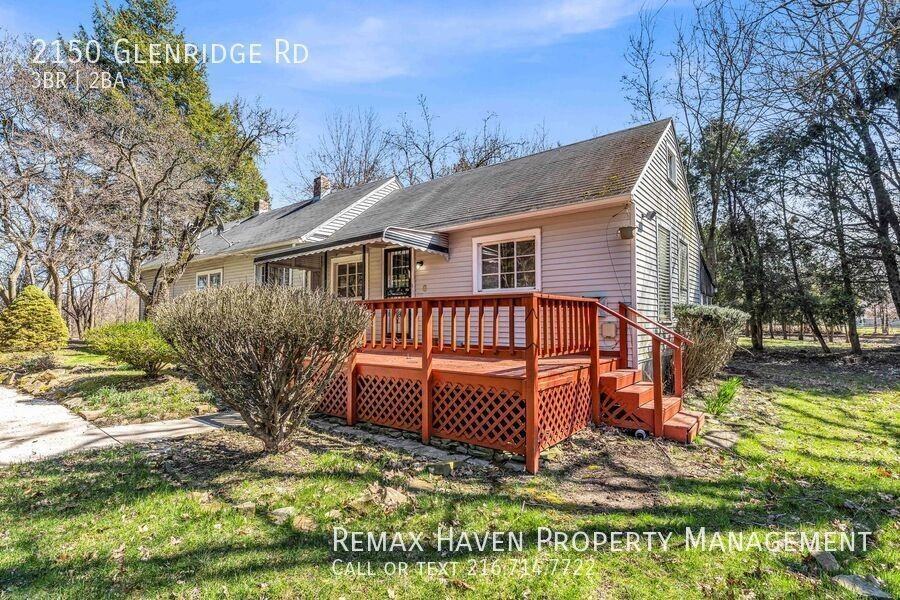 2150 Glenridge Rd - Photo 2 of 38