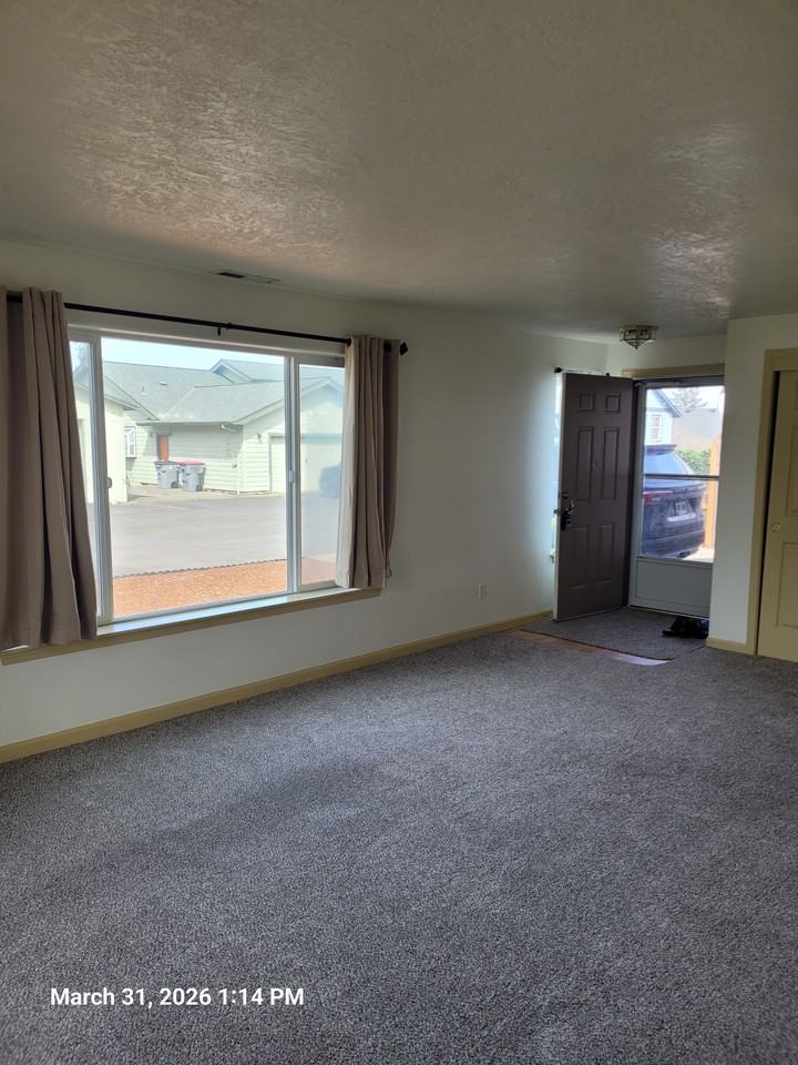 511 2nd St #NA - Photo 3 of 27