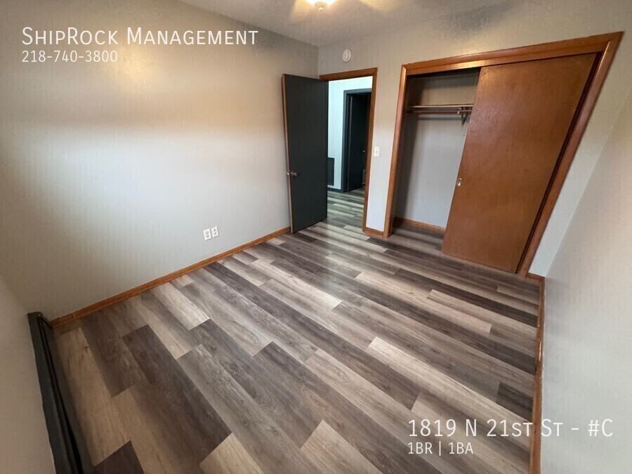 1819 N 21st St #C - Photo 6 of 9