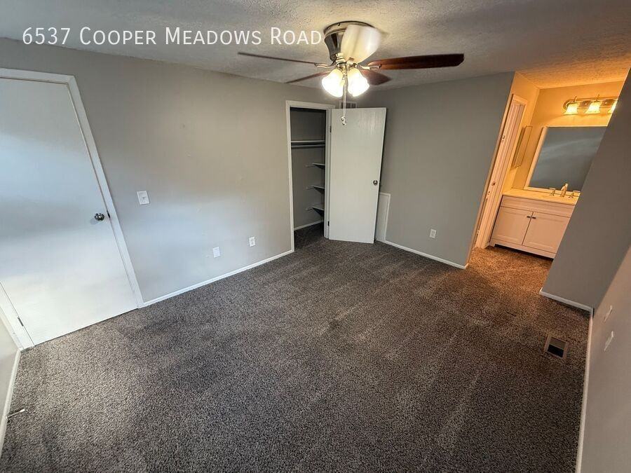 6537 Cooper Meadows Rd - Photo 7 of 14