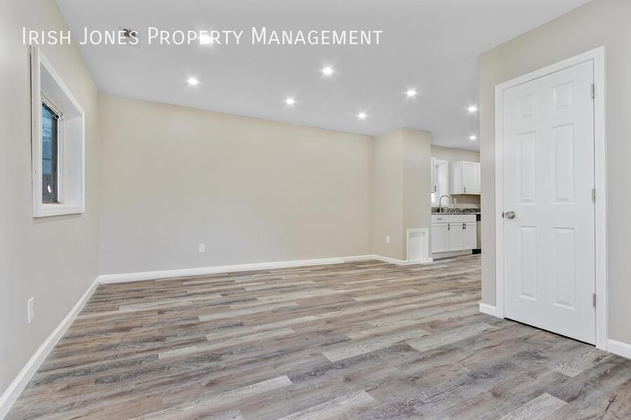 267 Breckenridge St - Photo 6 of 14