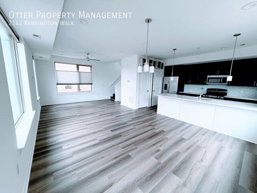 2142 Kensington Walk - Photo 5 of 50