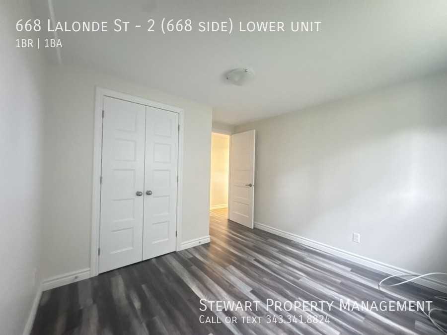 668 Lalonde St - Photo 3 of 13