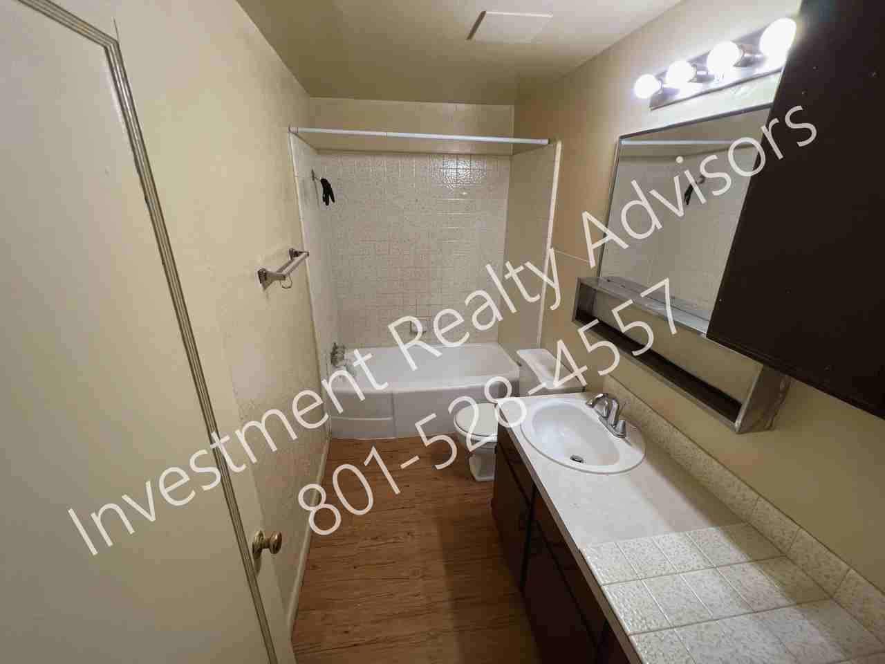 585 N Main St #7A - Photo 5 of 7